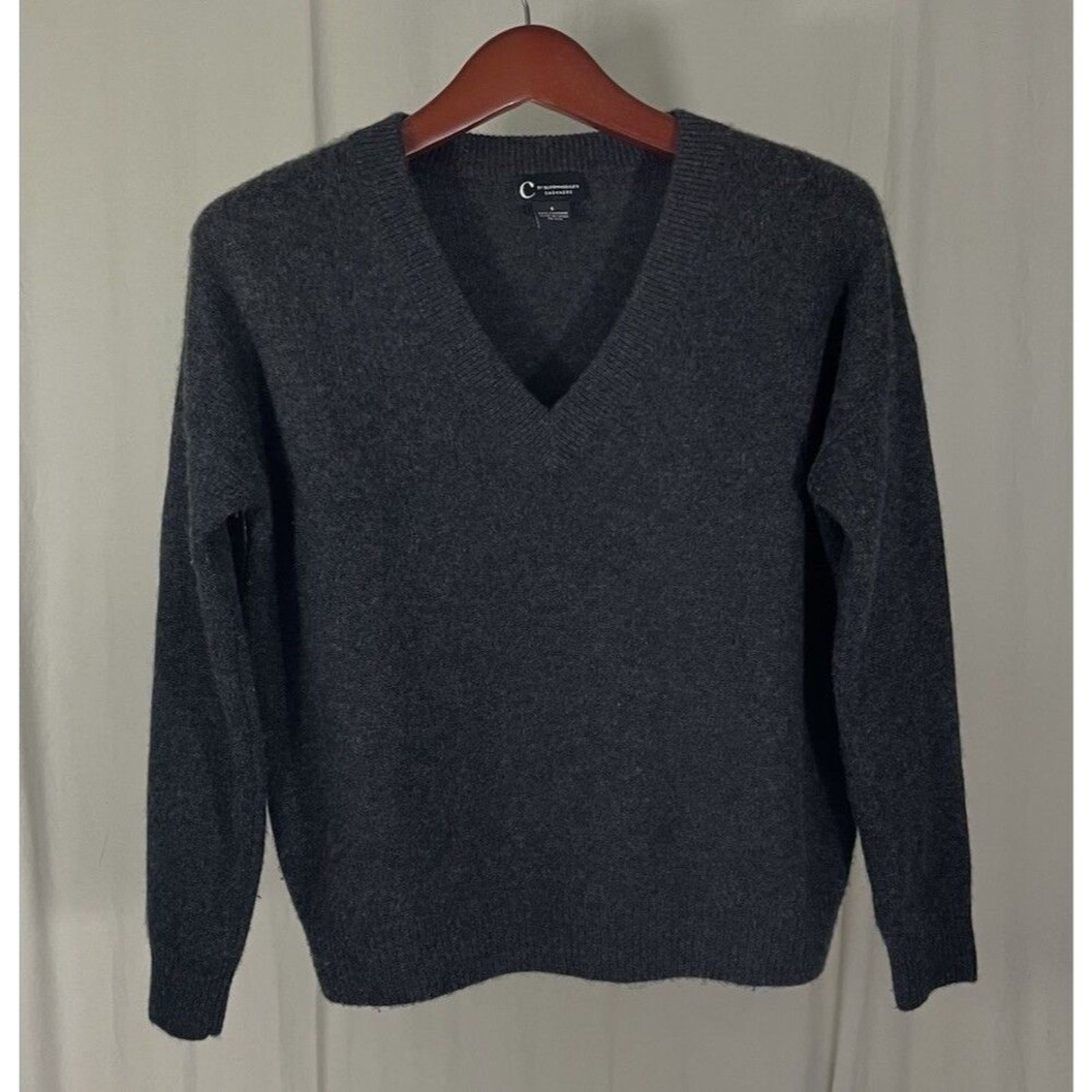 C By Bloomingdales Women’s Size S Long Sleeve V-Neck Cashmere Sweater Dark Gray